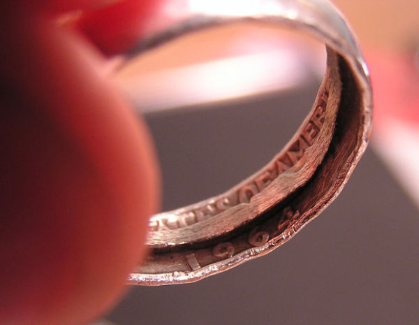 DIY Une bague à partir d'une pièce de monnaie