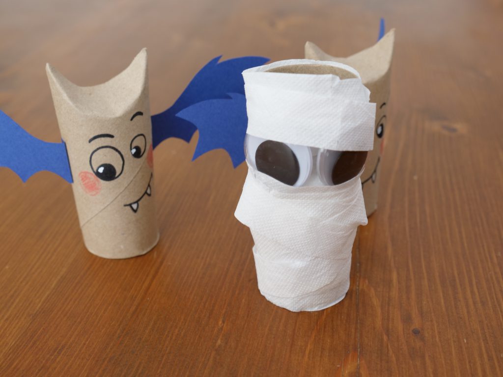 Bricolage Halloween avec des rouleaux de papier toilette DIY