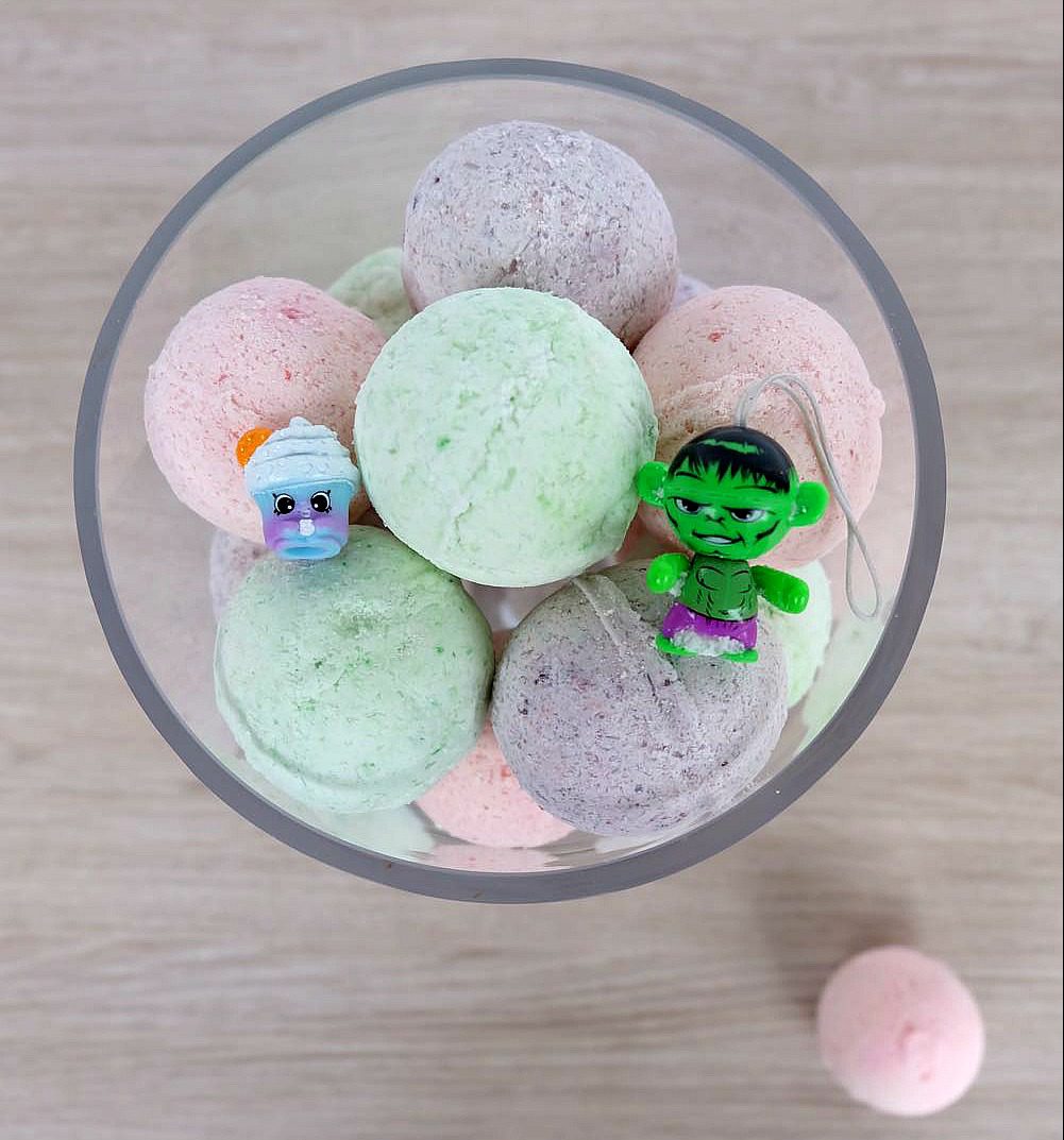 bombe de bain surprise