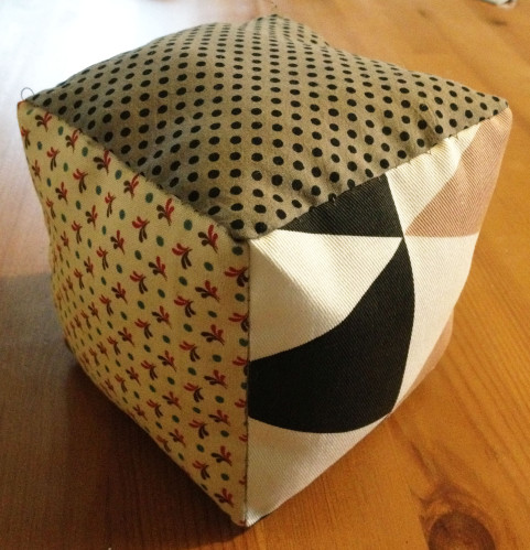 Petit cube