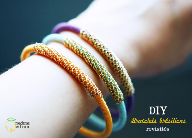 Des bracelets en coton.