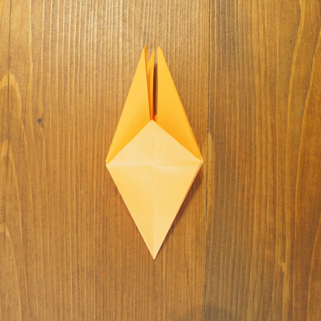 fleur de lys origami facile