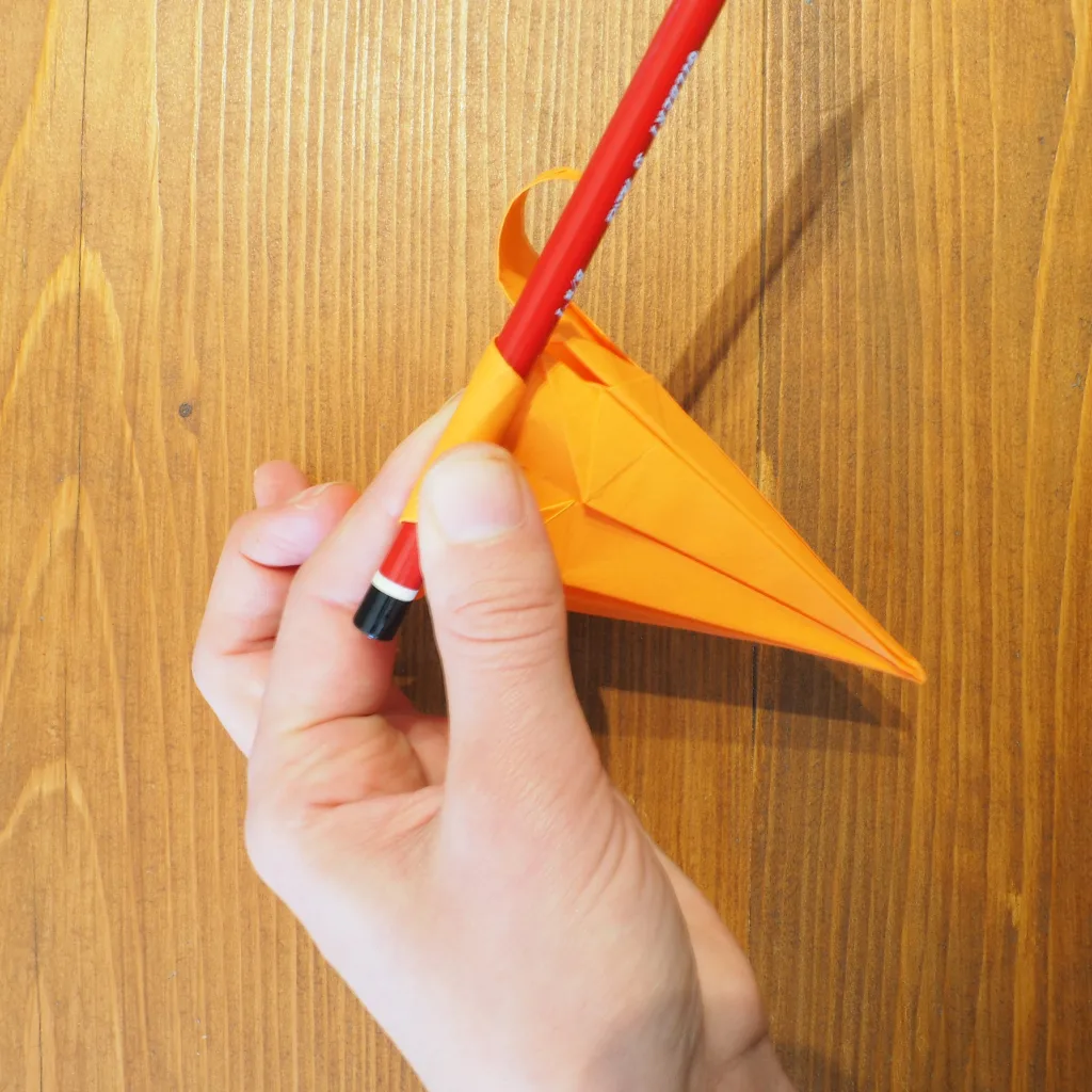 pétale fleur origami lys