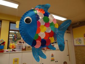 poisson d avril assiette en carton