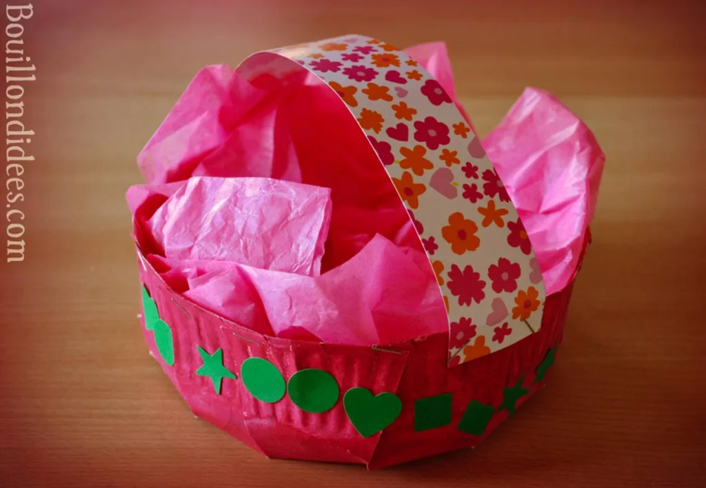 bricolage-paques-panier-assiette-carton